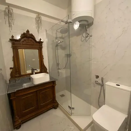 Con Terrazo Solare 아파트 *