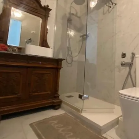 Con Terrazo Solare * פרוג'ה